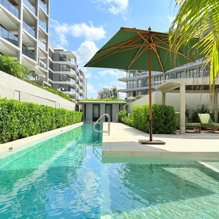 Magnificent Apartment - Beach - Jacuzzis! - Two-Bedroom Apartment - 51