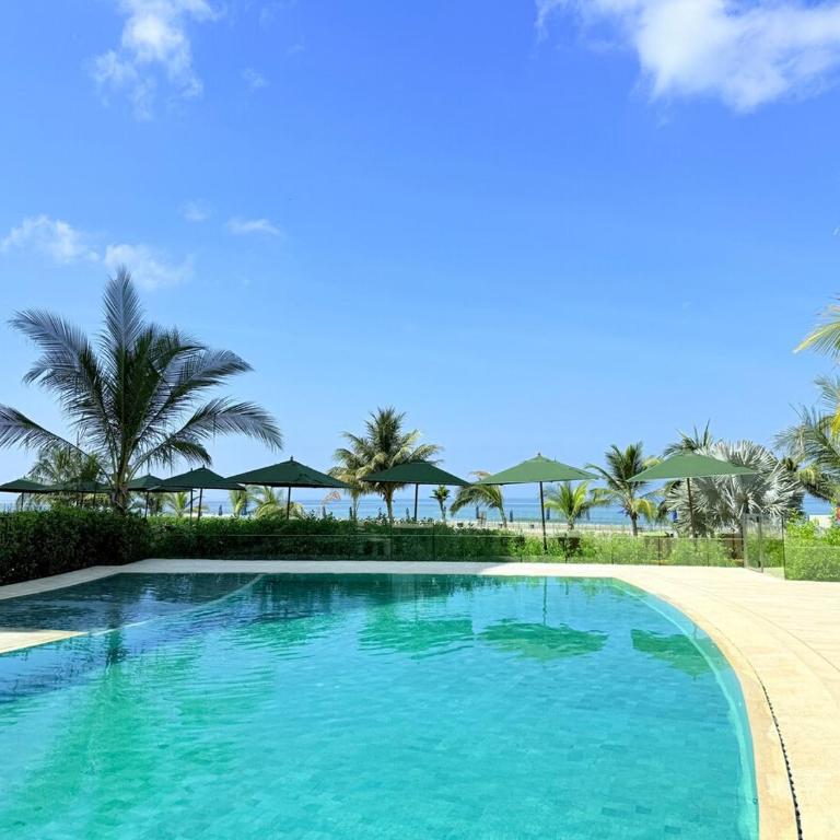 Magnificent Apartment - Beach - Jacuzzis! - Two-Bedroom Apartment - 53