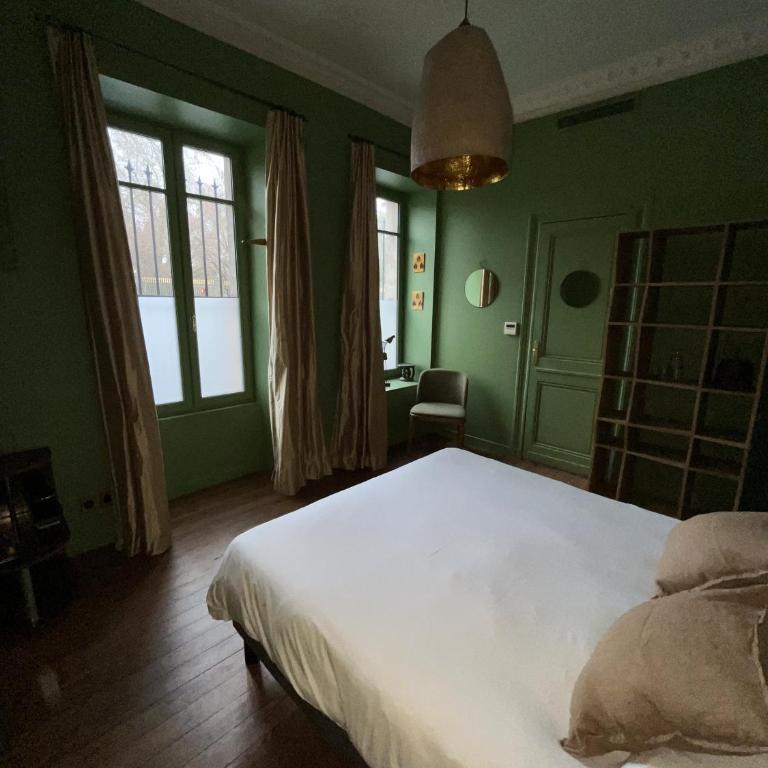 L'Escapade Bordelaise - côté jardin - Chambre Double Deluxe - 3