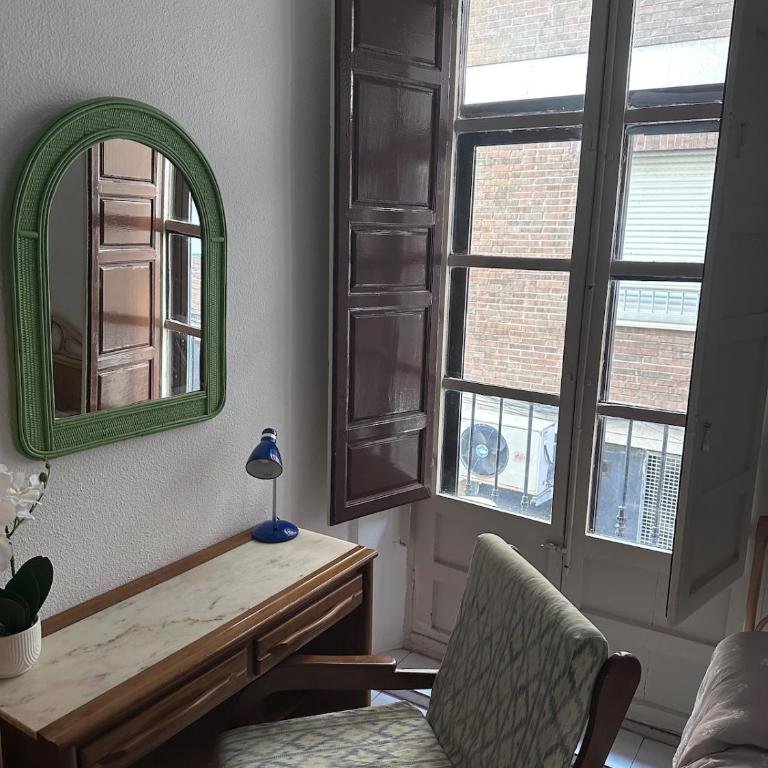 Apartamento grande zona catedral centro - Three-Bedroom Apartment - 11