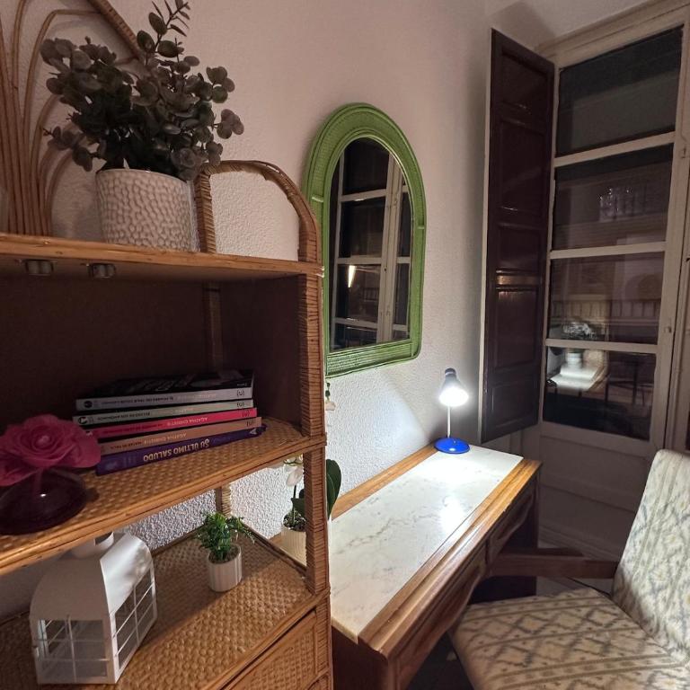 Apartamento grande zona catedral centro - Three-Bedroom Apartment - 23