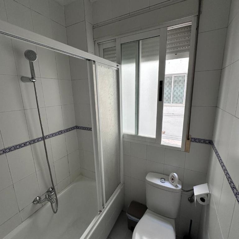 Apartamento grande zona catedral centro - Three-Bedroom Apartment - 27