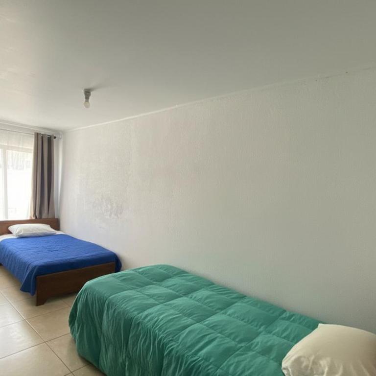 Casa 4 esquina con Balmaceda 3d 2b 2E - Three-Bedroom House - 3