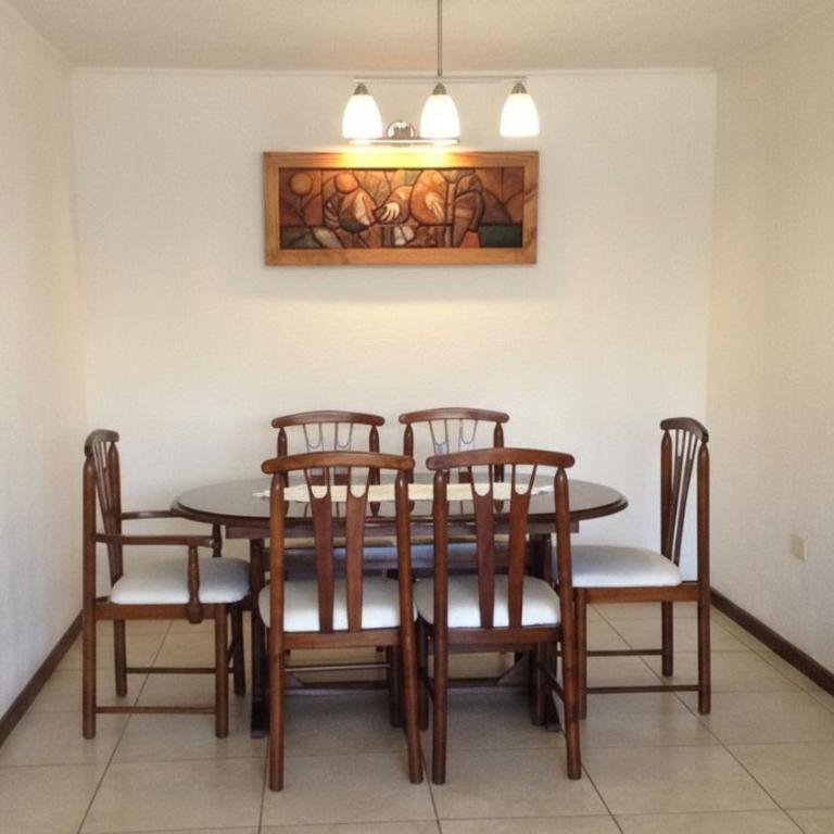 Casa 4 esquina con Balmaceda 3d 2b 2E - Three-Bedroom House - 4
