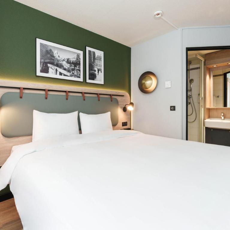 Campanile PRIME - Dijon Centre Gare - Chambre Standard Lit Queen-Size - 4