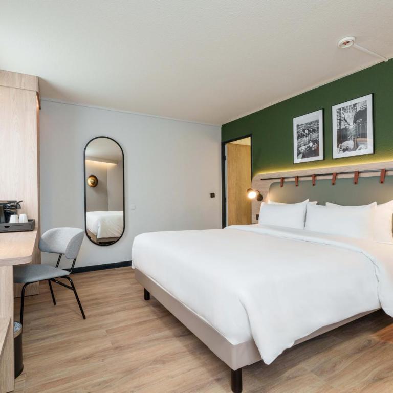 Campanile PRIME - Dijon Centre Gare - Petite Chambre Double - 1