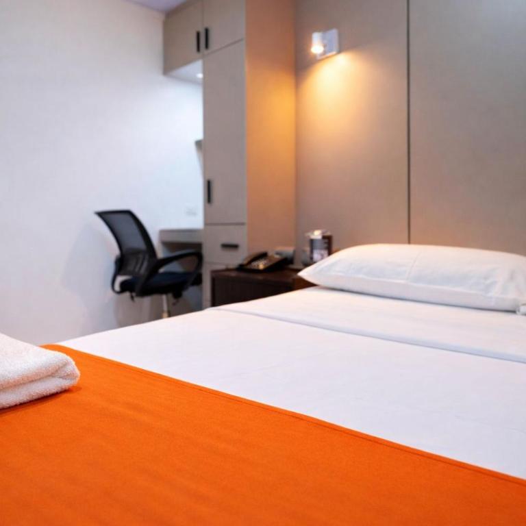 Hotel Madrigal - Habitación Doble Estándar - 3