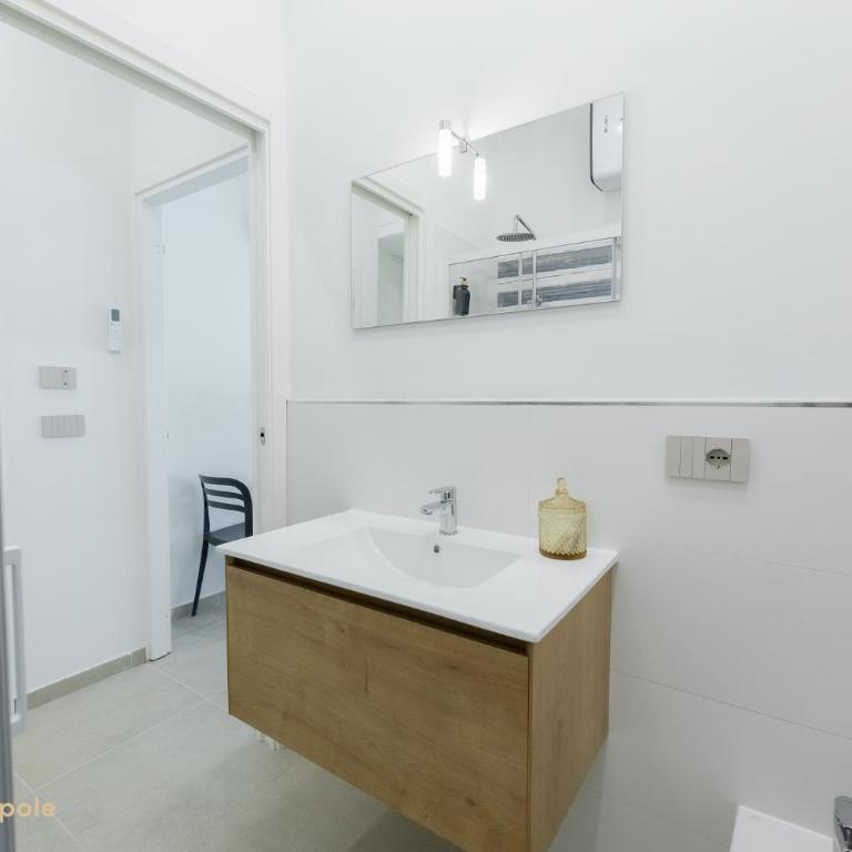 Lombriasco Apartment - One-Bedroom Apartment - 10