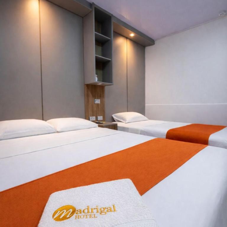 Hotel Madrigal - Habitación Doble Económica - 1 o 2 camas - 2