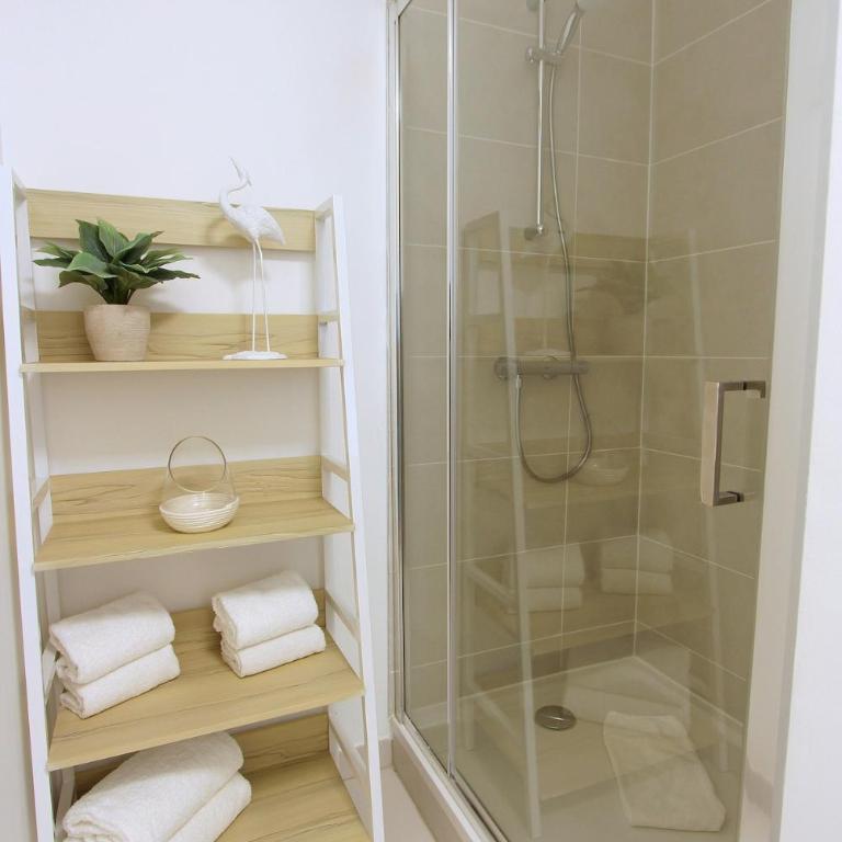 DAM1 - Disneyland Paris & Val d'Europe - Parking & Wifi - Two-Bedroom Apartment with Balcony - 33