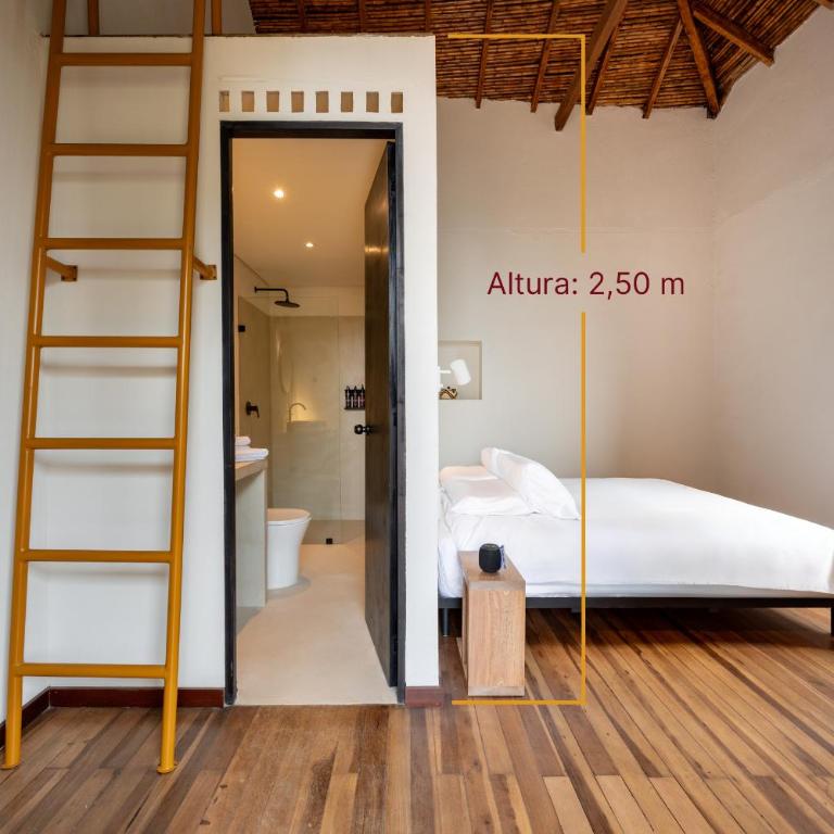 Hotel Boutique Casamía - Triple Room with Private Bathroom - 1