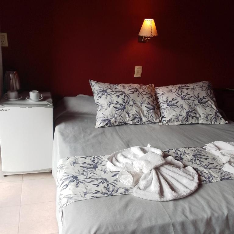 Merlo Trail Lodge - Triple Room - 1