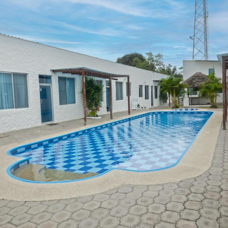 Acogedora casa a tres cuadras del mar - Three-Bedroom Home - 3