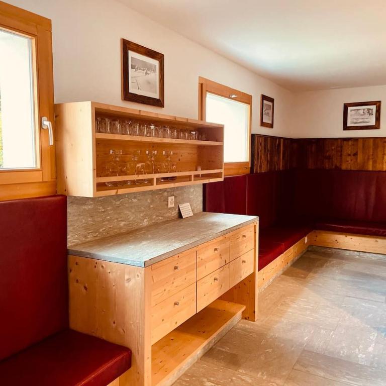Elegant apartment in Flims close to Lake Caumasee - Apartment - 60
