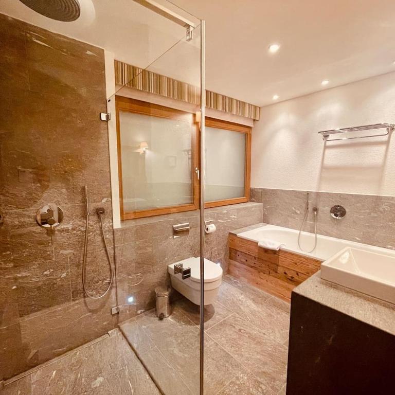 Elegant apartment in Flims close to Lake Caumasee - Apartment - 55