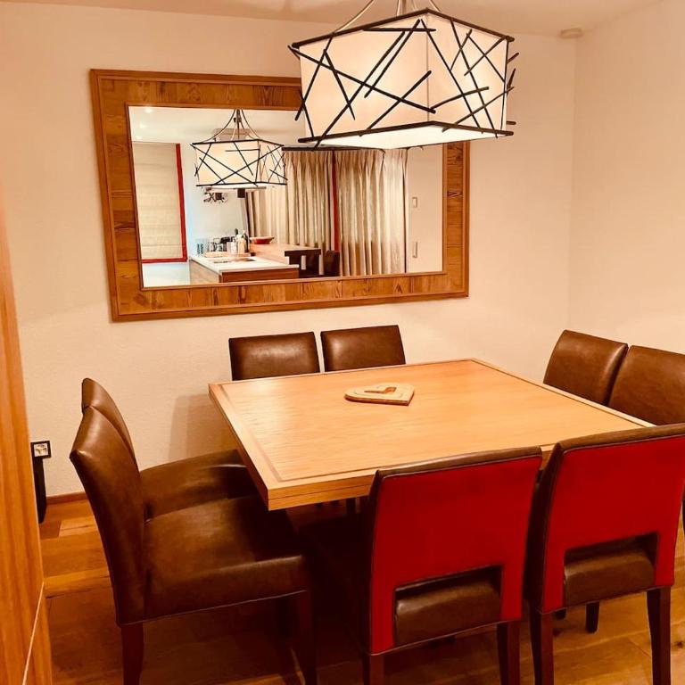 Elegant apartment in Flims close to Lake Caumasee - Apartment - 47