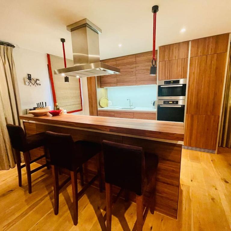 Elegant apartment in Flims close to Lake Caumasee - Apartment - 39