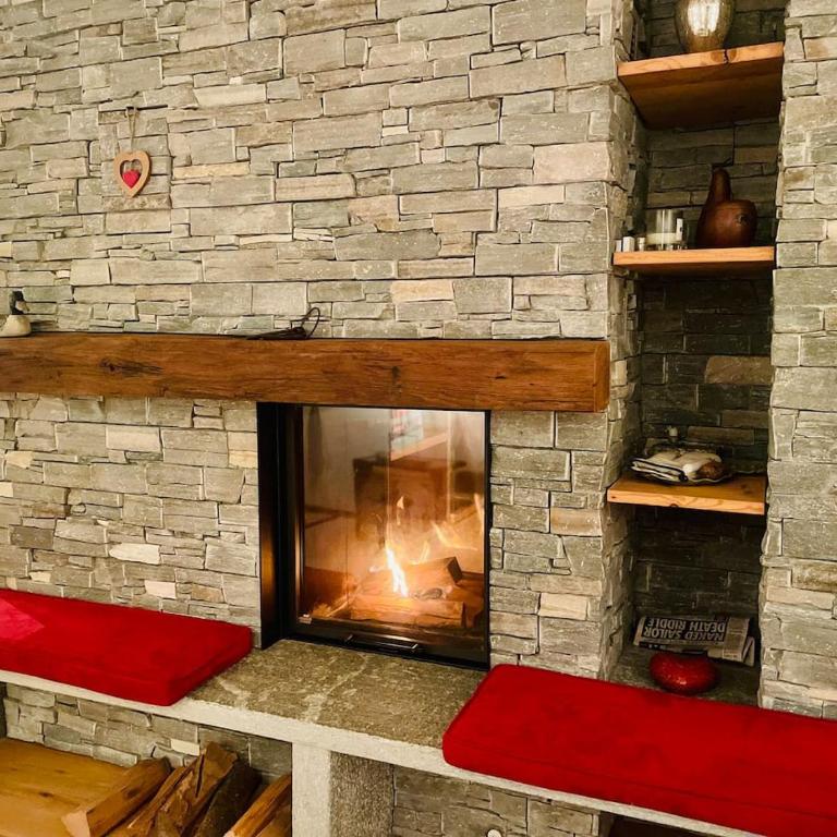 Elegant apartment in Flims close to Lake Caumasee - Apartment - 41