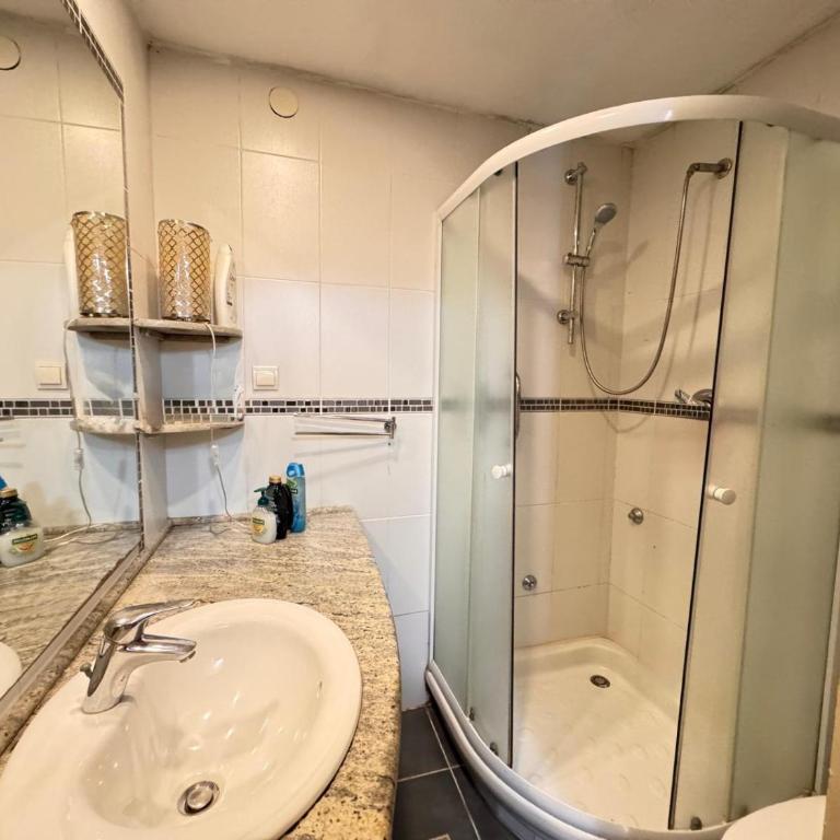 Miramare Seaside Aparts - Apartment with Sea View - 10