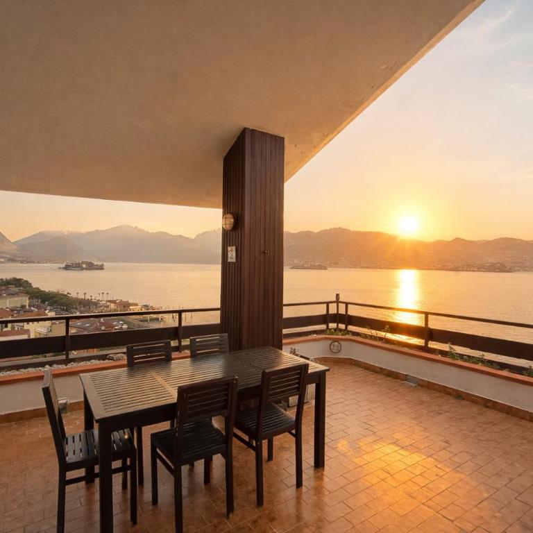 Suite Dream - Two-Bedroom Apartment - 1