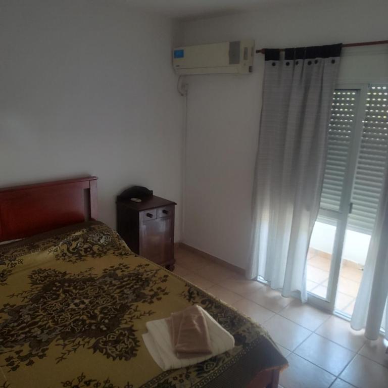 Los Hermanos - One-Bedroom Apartment - 5