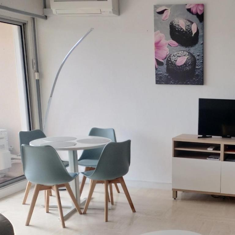 Les Portes de l'Estérel - One-Bedroom Apartment - 2