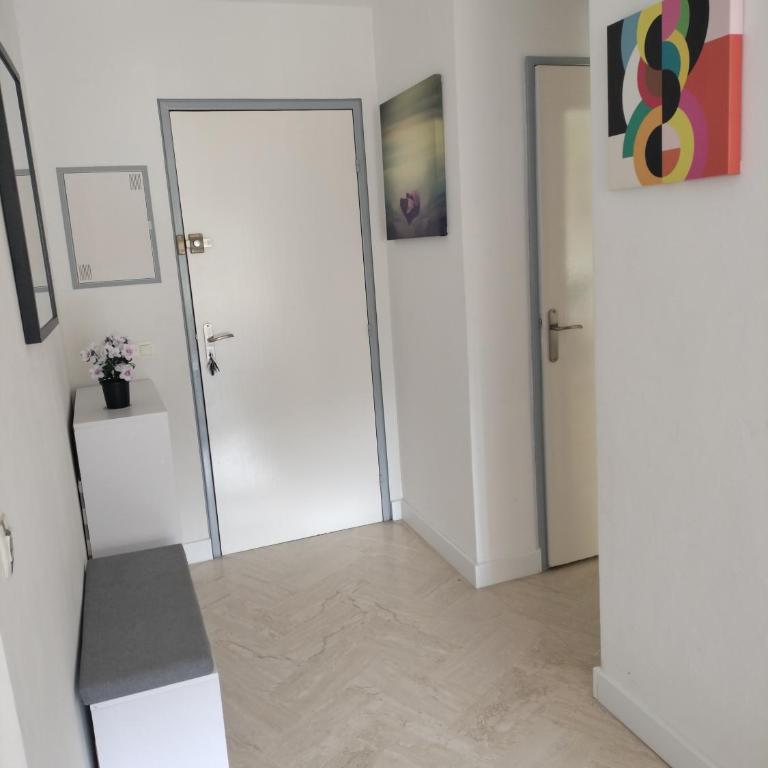 Les Portes de l'Estérel - One-Bedroom Apartment - 9