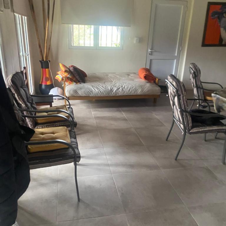 La Tata - One-Bedroom House - 3