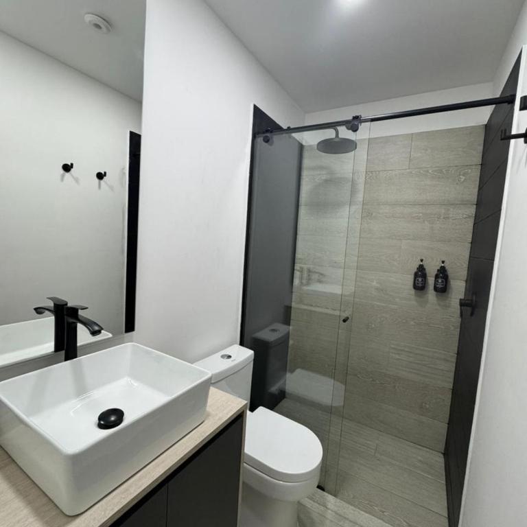 Renacer L&J - Habitación Doble con baño privado - 3