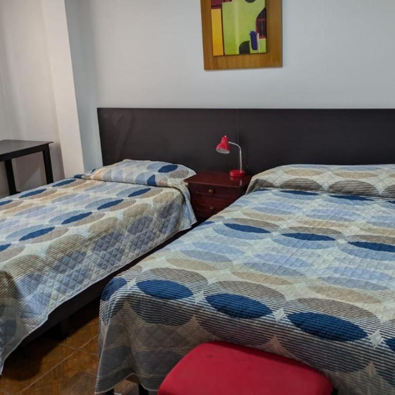 Hotel Mediterraneo Quito - Standard Queen Room with Two Queen Beds - 4