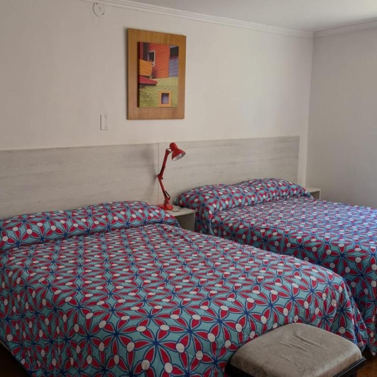 Hotel Mediterraneo Quito - Standard Queen Room with Two Queen Beds - 2