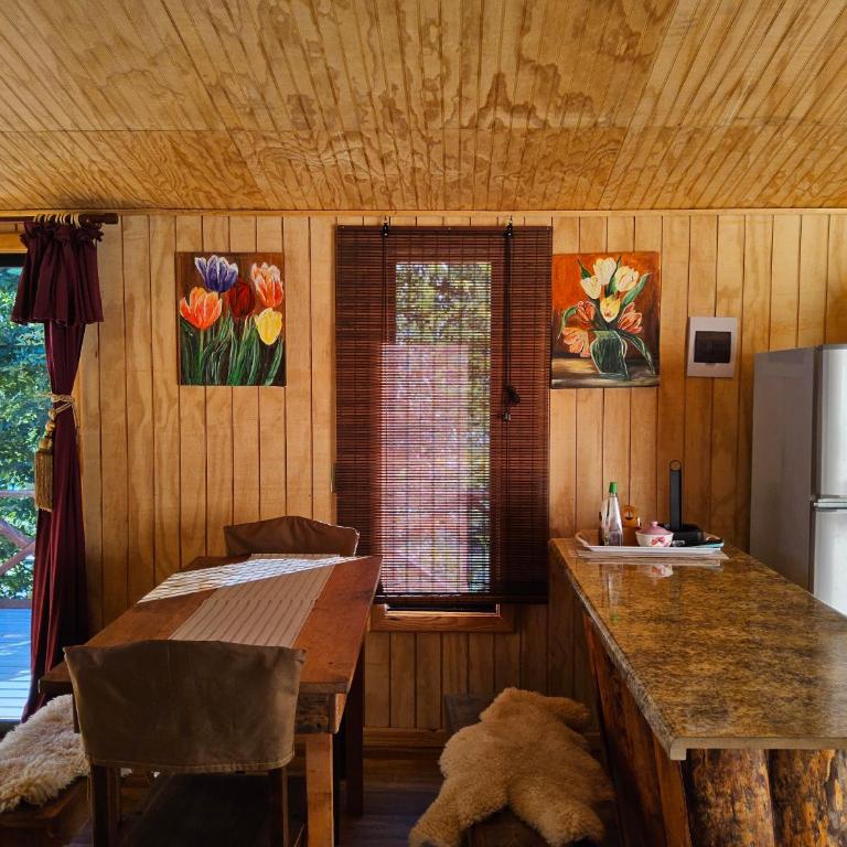 Entre Castaños y Coihues Lodge - Two-Bedroom House - 5
