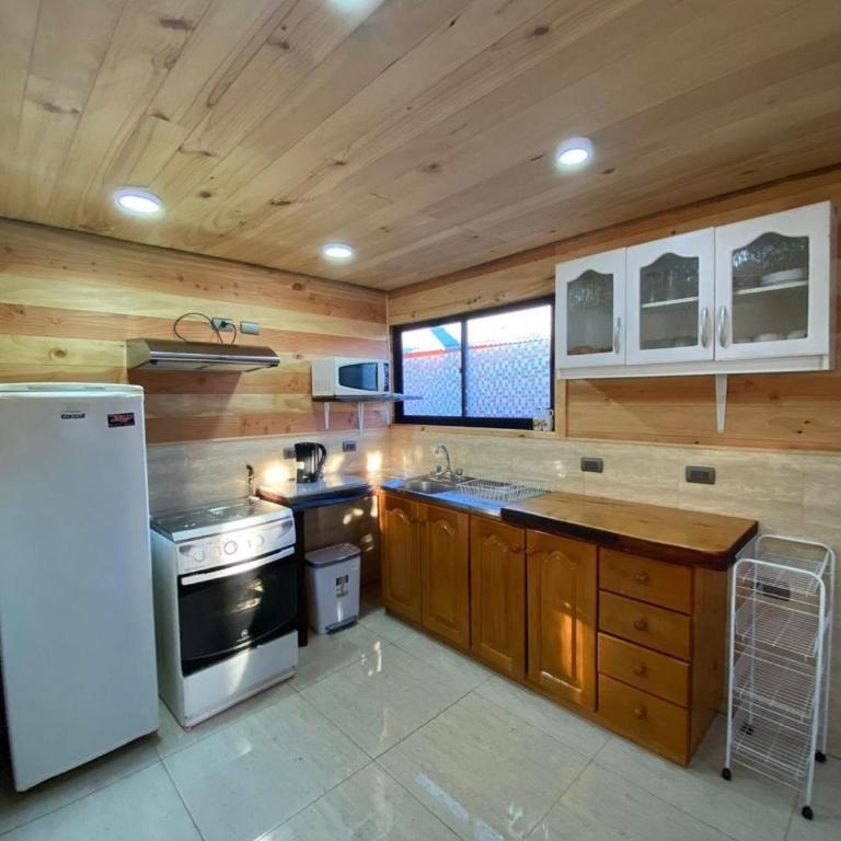 Cabaña familiar 6 personas - Three-Bedroom House - 8