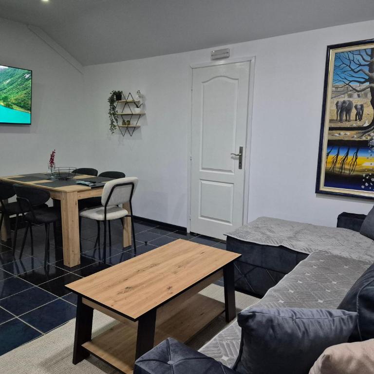 Niš Residence - Apartman s 1 Spavaćom Sobom i Terasom - 9