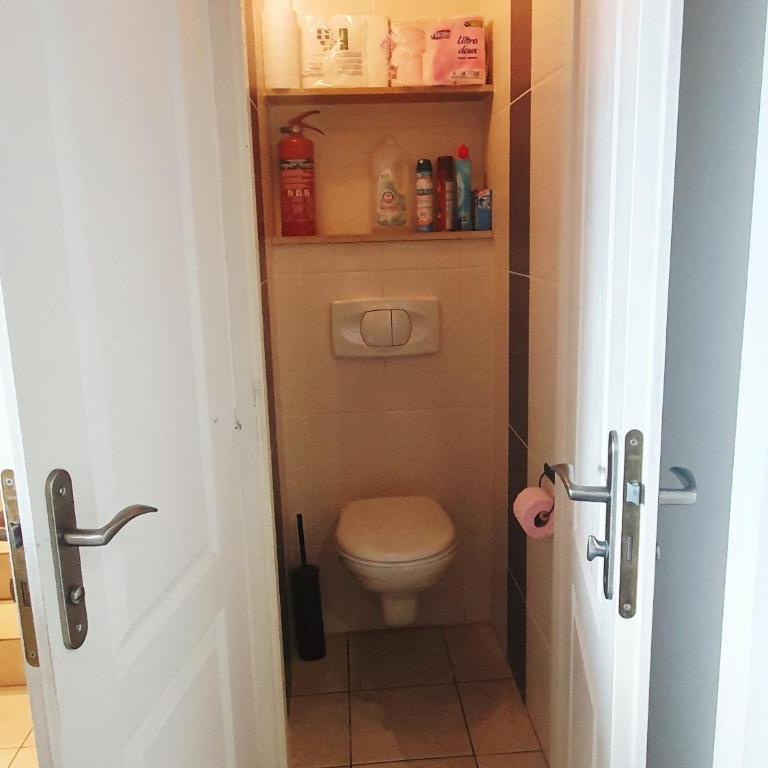 Appartement entier - Centre ville - Batiment historique - Appartement 1 Chambre - 45