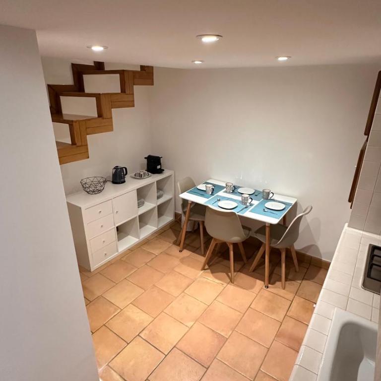 The Hidden Five Vatican Apartment Borgo Pio near Castel Sant Angelo - Appartamento con 1 Camera da Letto - 8