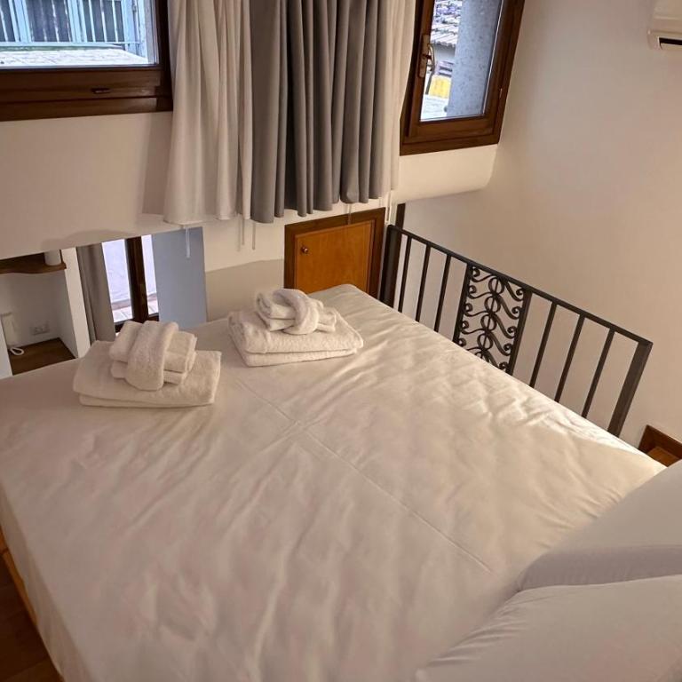 The Hidden Five Vatican Apartment Borgo Pio near Castel Sant Angelo - Appartamento con 1 Camera da Letto - 20