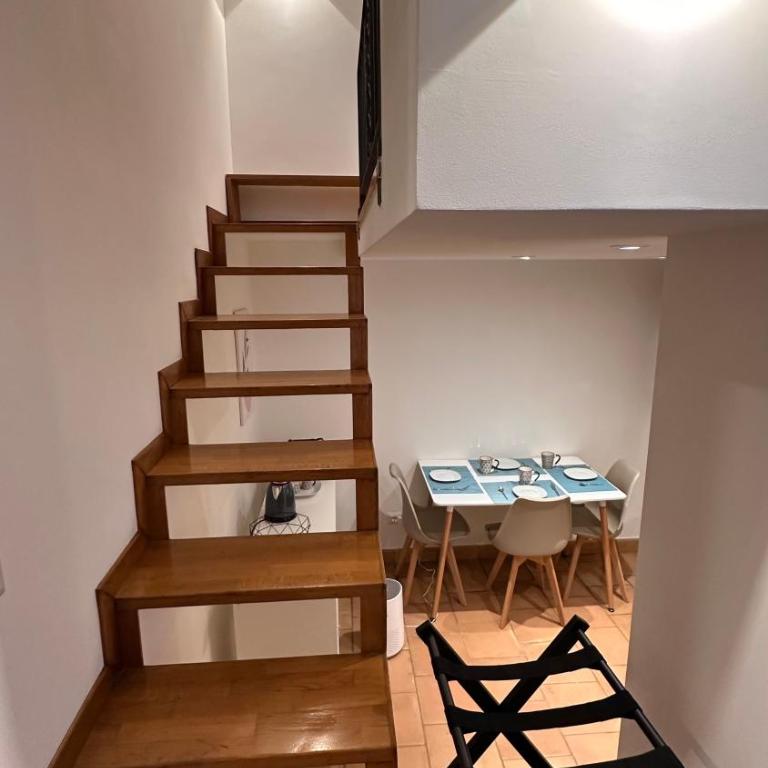 The Hidden Five Vatican Apartment Borgo Pio near Castel Sant Angelo - Appartamento con 1 Camera da Letto - 22