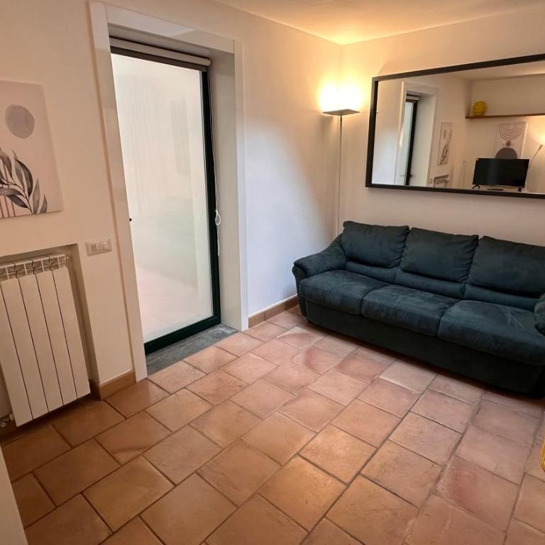 The Hidden Five Vatican Apartment Borgo Pio near Castel Sant Angelo - Appartamento con 1 Camera da Letto - 2