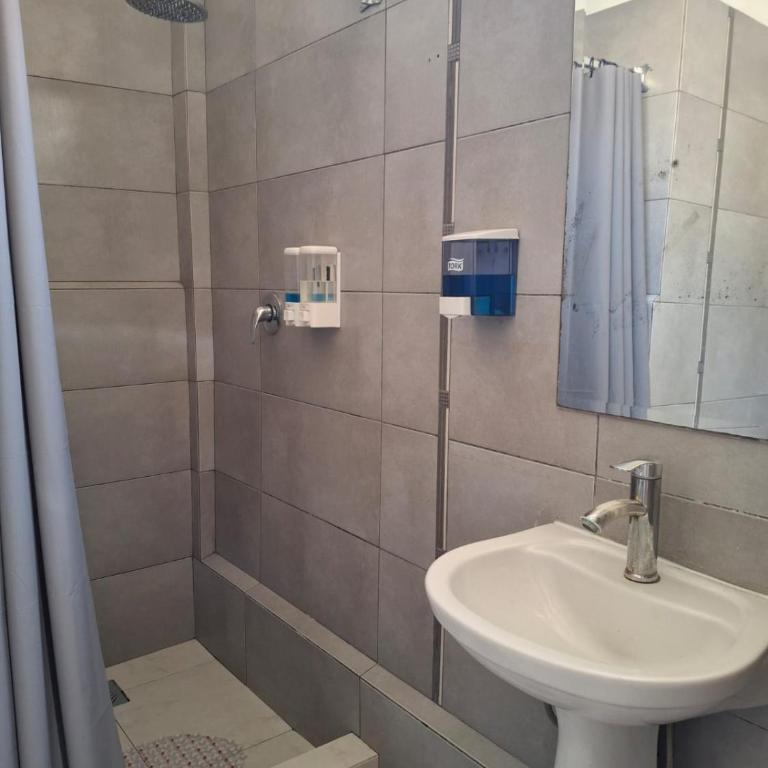 Happy House Hostel - Habitación Triple Estándar - 2