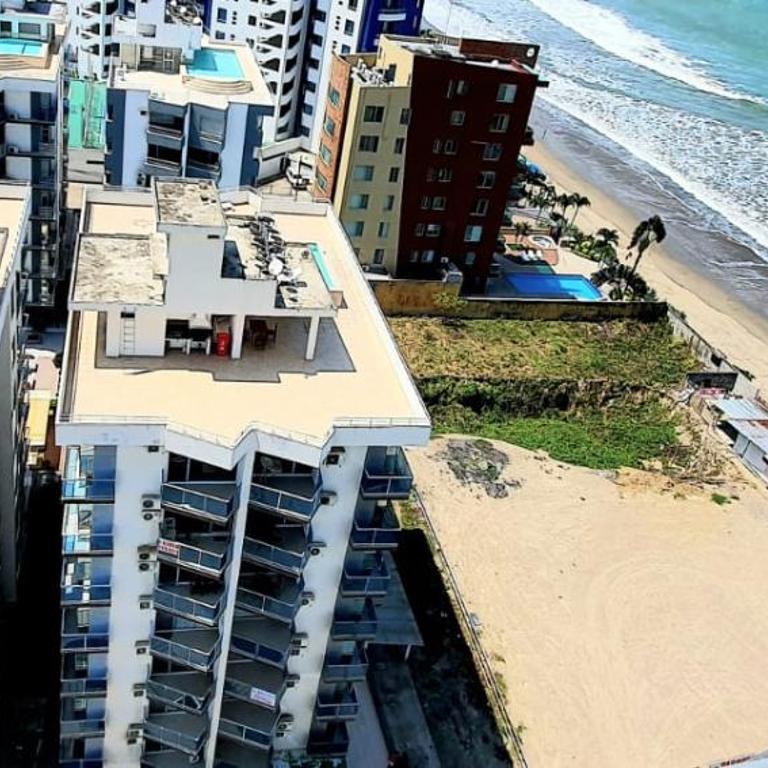 ARENA PLAZA DEPARTAMENTO PLAYA con vista al mar - Three-Bedroom Apartment - 30