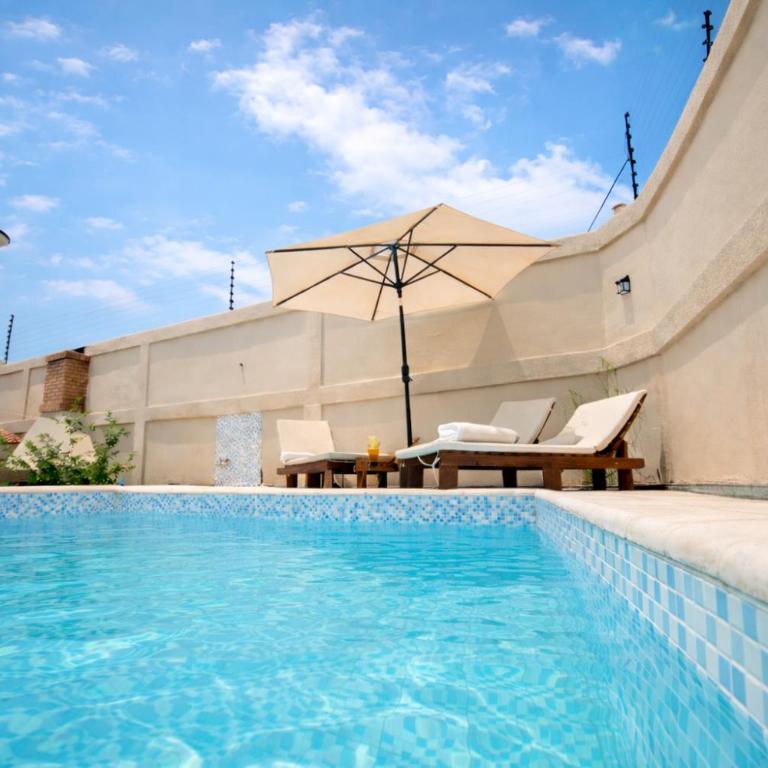Casa Syrah piscina privada, parrilla y mesa de pool - Three-Bedroom House - 1
