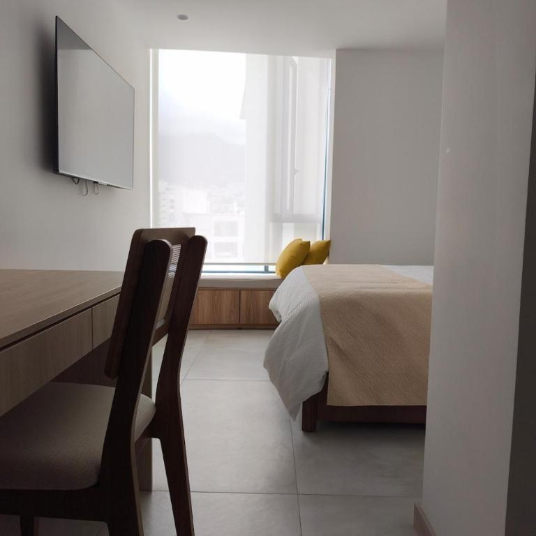 Apart Studio de Lujo La Carolina Piso Alto, Piscina, Jacuzzi, Padel, Gym - One-Bedroom Apartment - 20