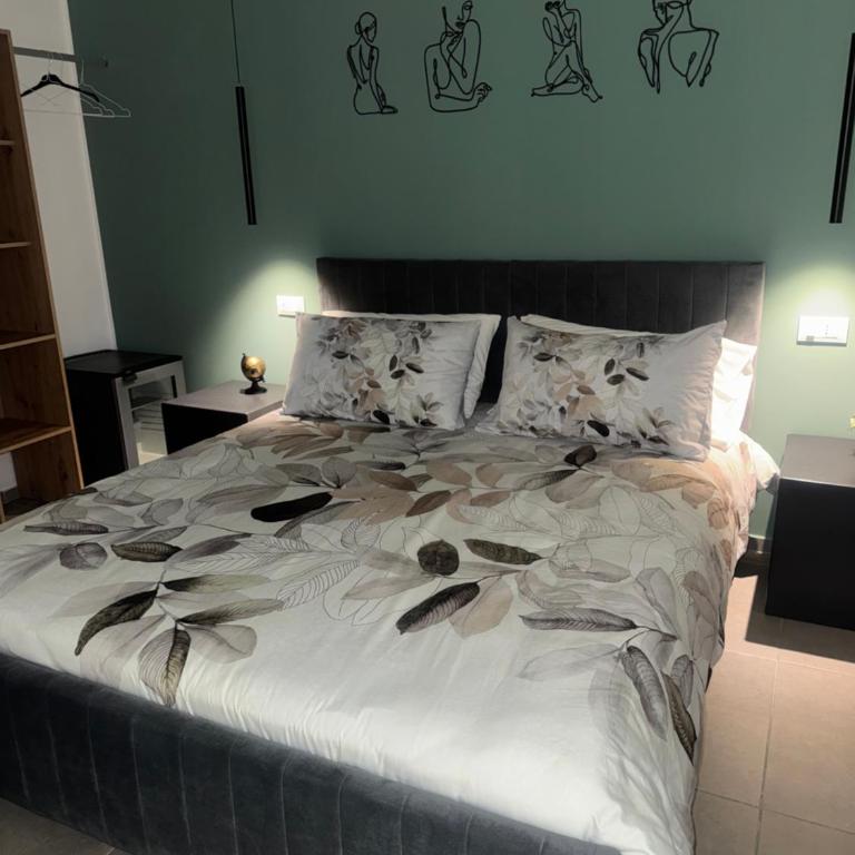 Luxury Rooms Soraja - Camera Matrimoniale con Bagno Privato - 3