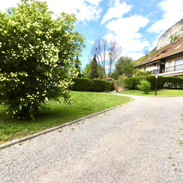 Confort moderne avec piscine et jardin, proche lac - Appartement 3 Chambres - 3