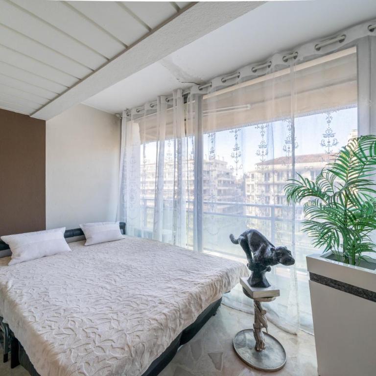 Bright & Luxurious Apartment - Heart of Cannes - Appartement 3 Chambres - 16