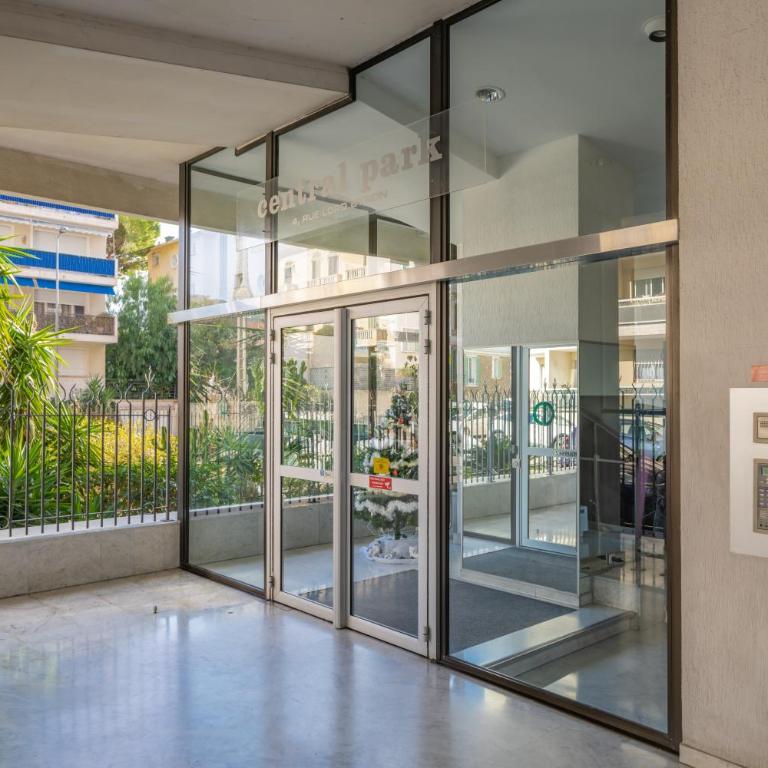 Bright & Luxurious Apartment - Heart of Cannes - Appartement 3 Chambres - 22