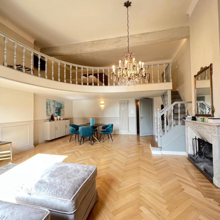 Canton De' Fiori - Prestige Apartments - Andromeda - Spacious Loft with Nettuno View - 3