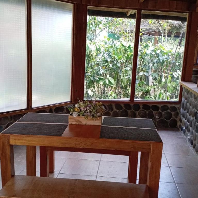Descubre la casita de chocolate en Mindo - Two-Bedroom House - 3