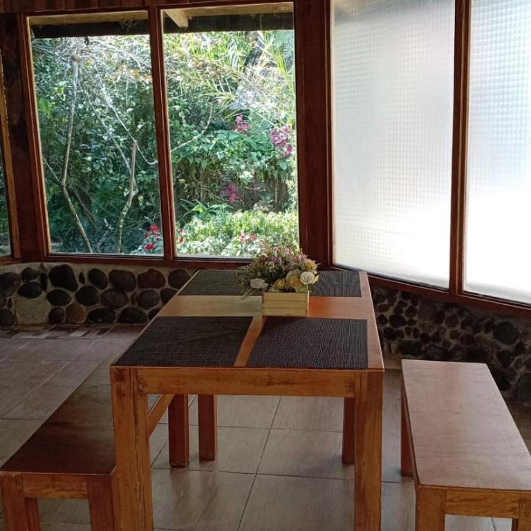 Descubre la casita de chocolate en Mindo - Two-Bedroom House - 6